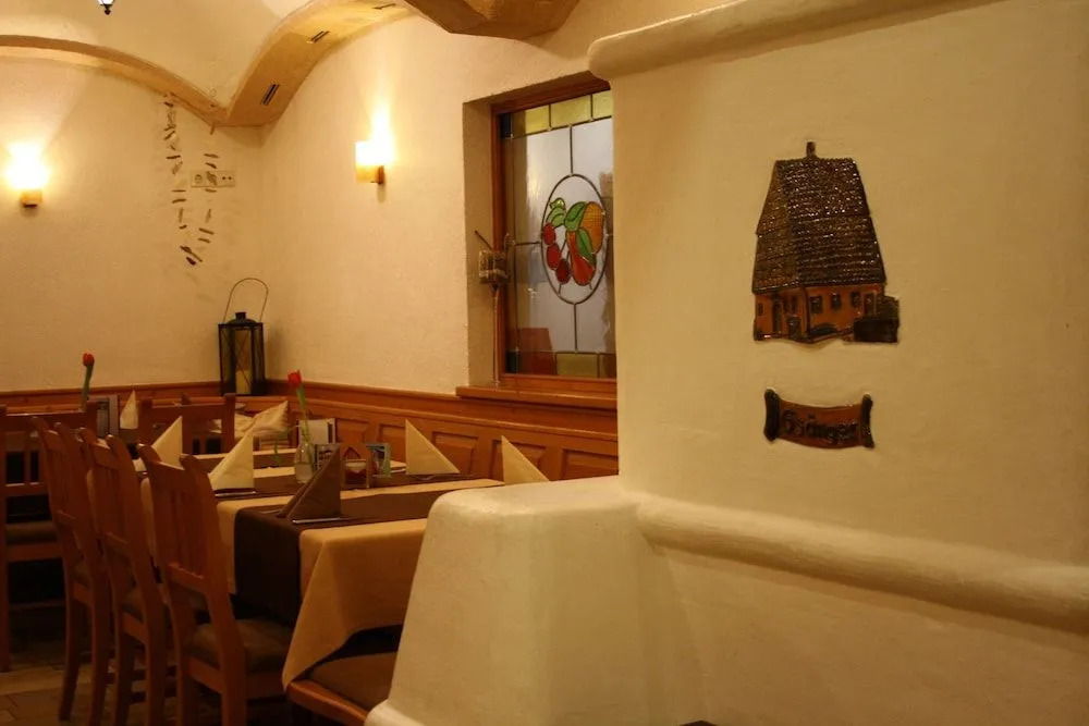Zum Schnapsbrenner - Hotel garni