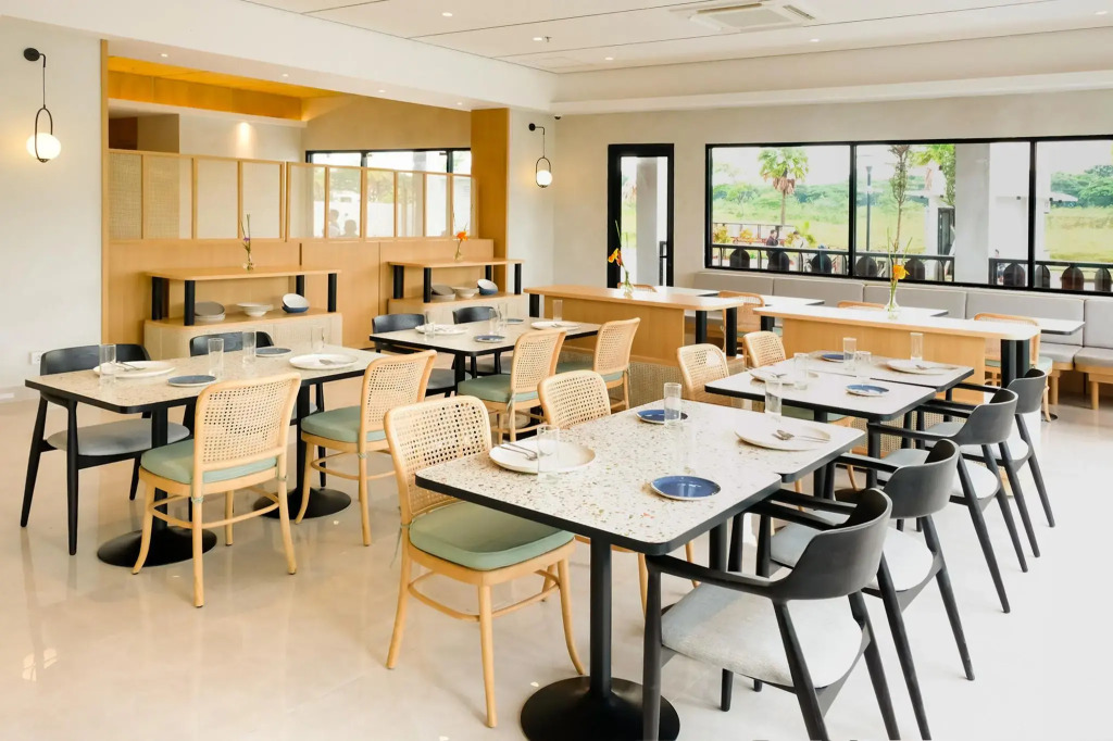 ARTOTEL Casa Cikarang
