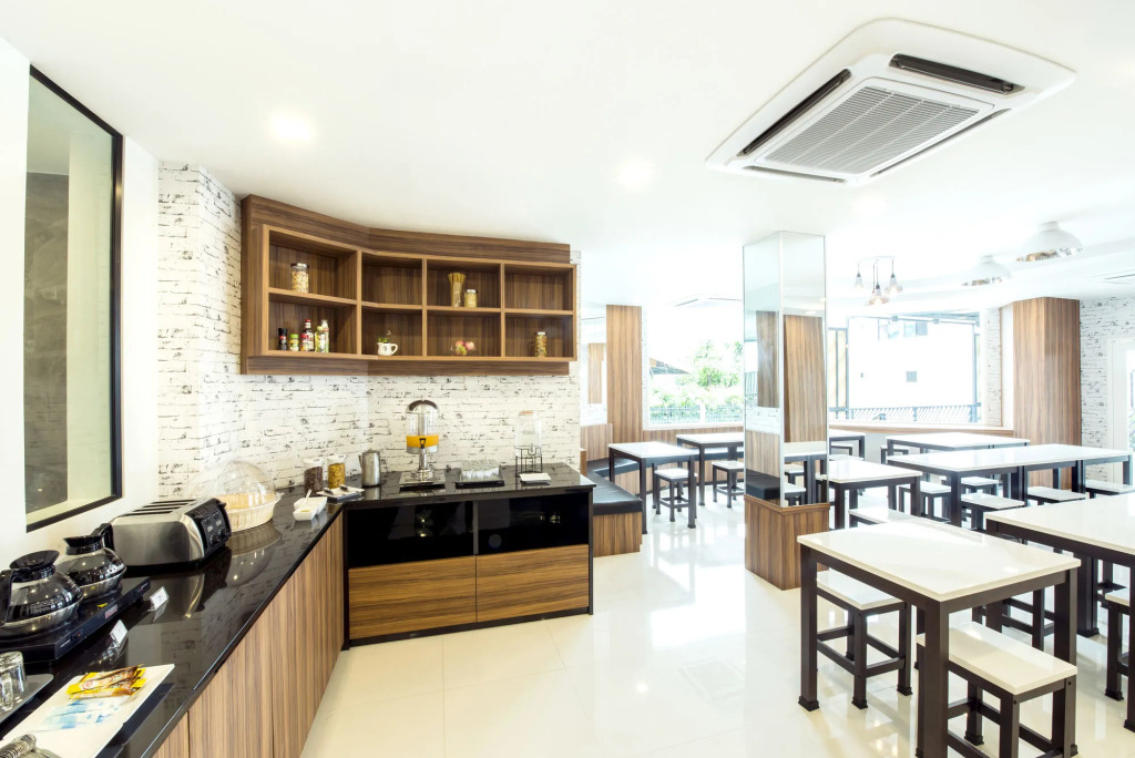 The Circle Hotel
