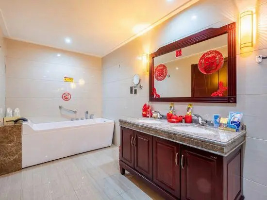 Gansu International