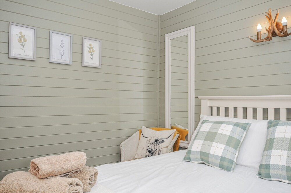 Cornish Woodland Retreat