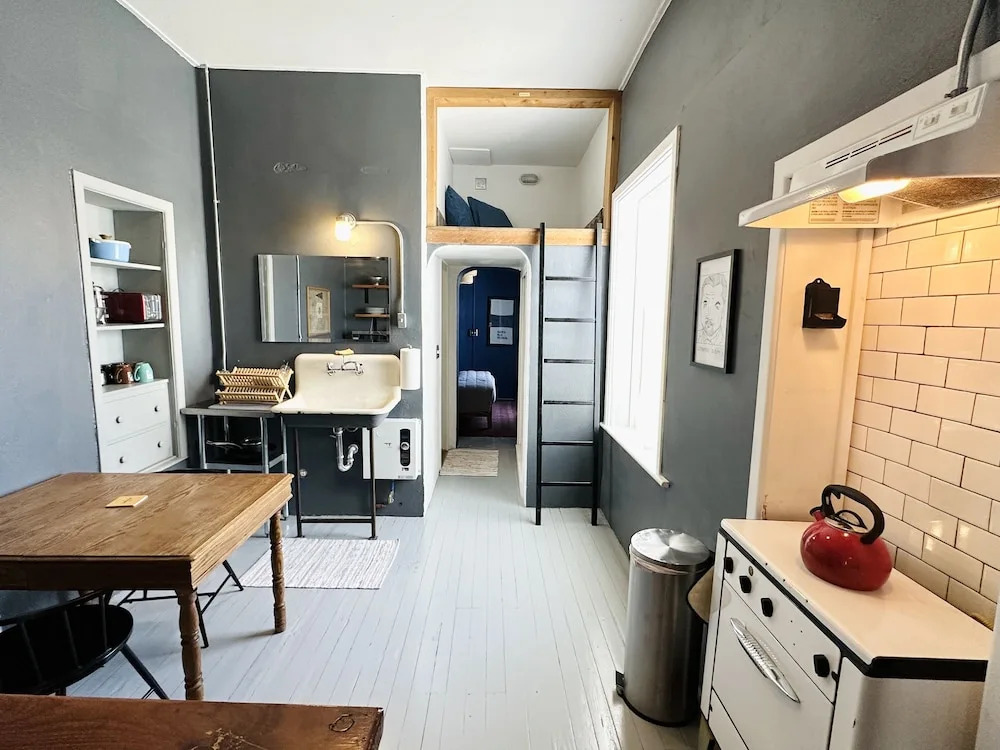 The Lincoln Marfa