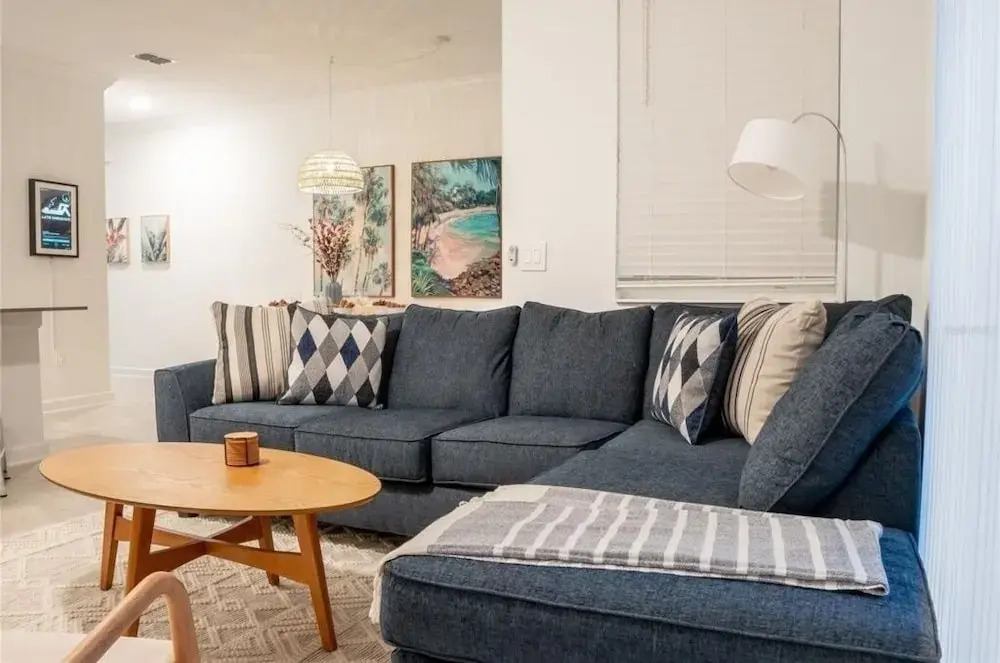 Stunning 4 Bed Townhome With Splash Pool-1160ks 4 Bedroom Townhouse