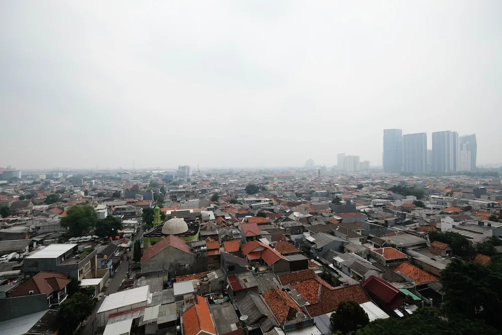 Nice And Elegant 1Br At The Wave Kuningan Apartment
