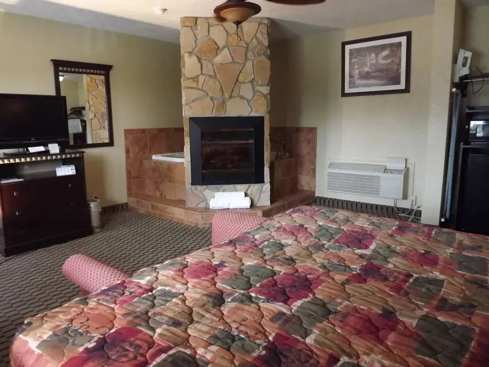 Travelodge Fairmont