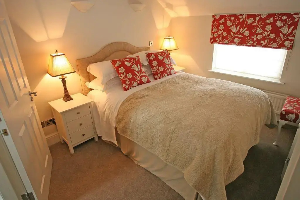 The Hare & Hounds Inn