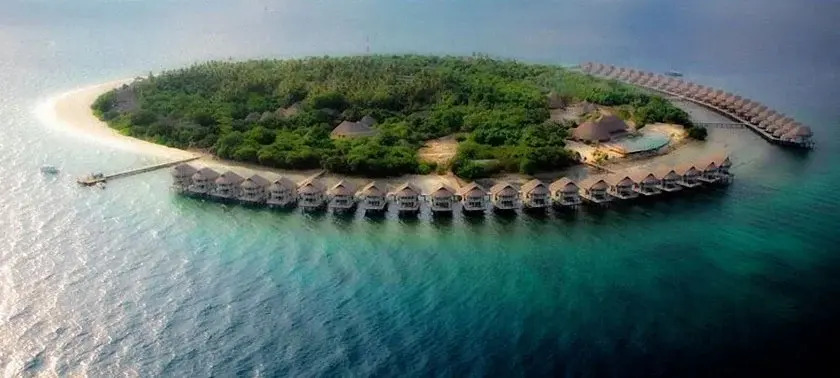 J Resort Alidhoo