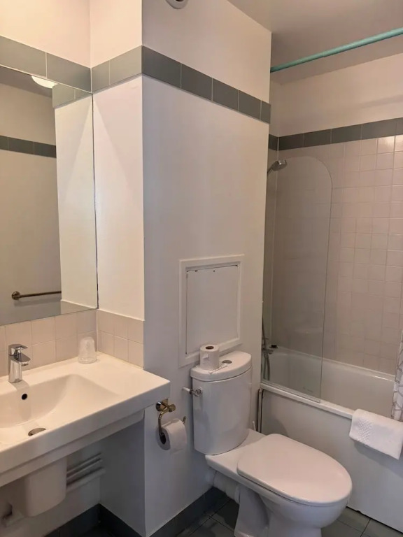 Hotel Paris Vesinet-LogisHotels et Domaine Evenementiel