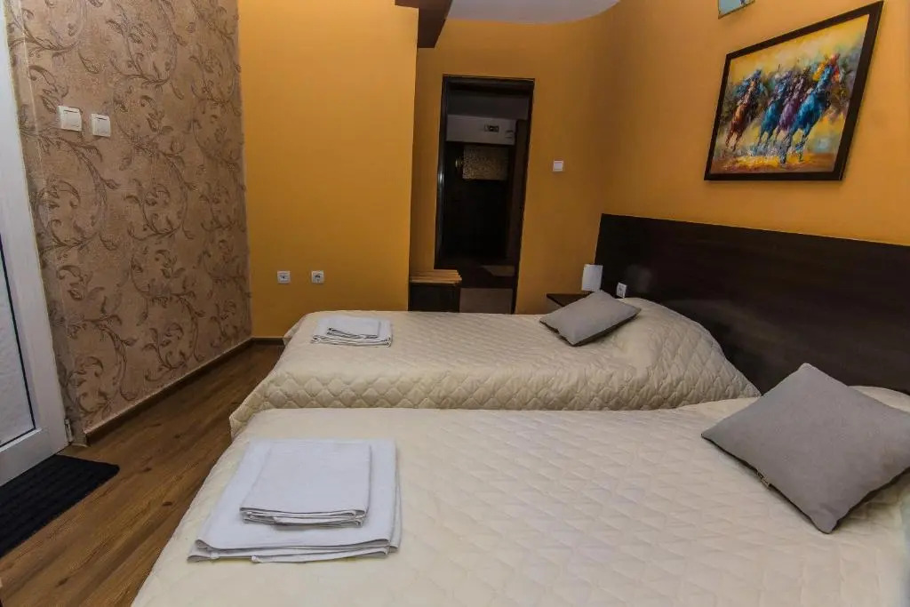 Vida Family Hotel -Top Central Location