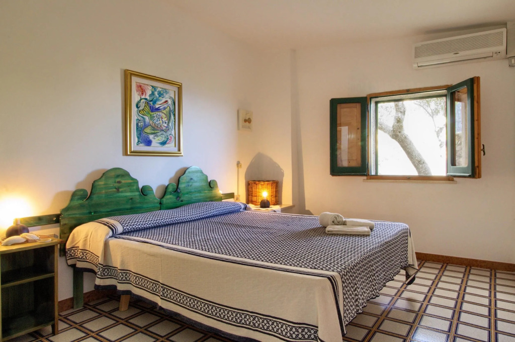 Emy Pool Residence