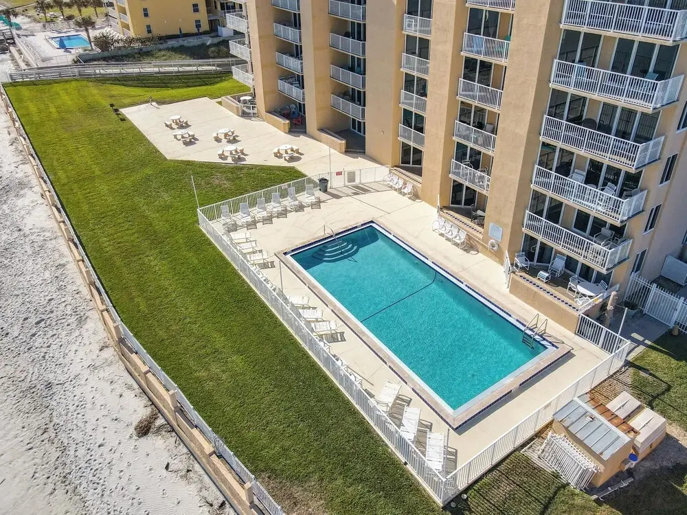 Oceania Beach Club 606