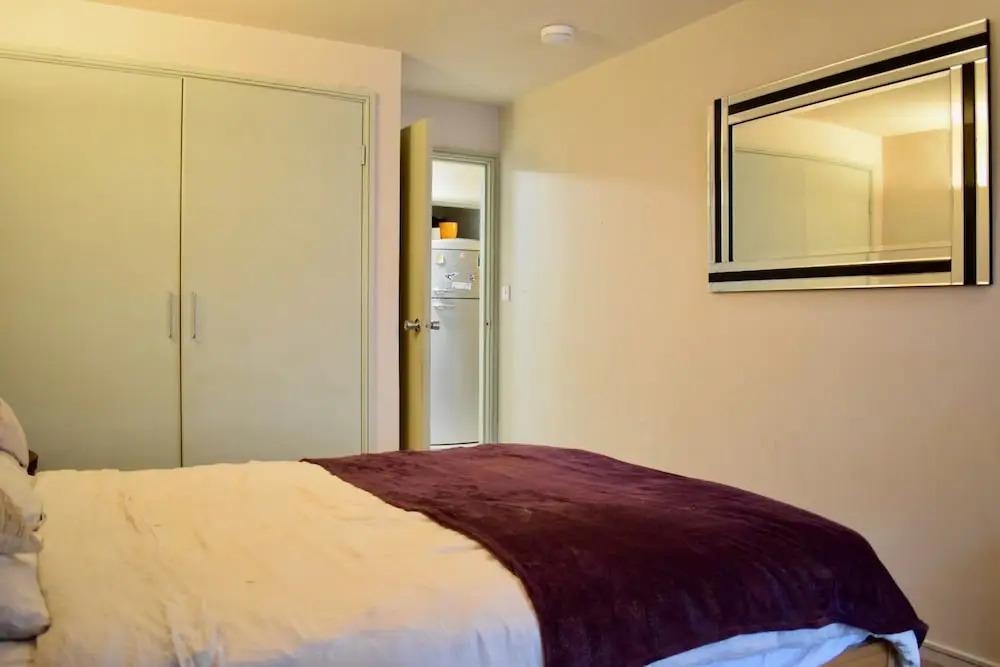 Vibrant 3 Bedroom Flat With Balcony Near Shoreditch