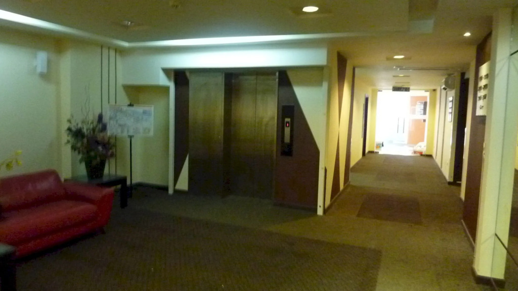 Hotel 98