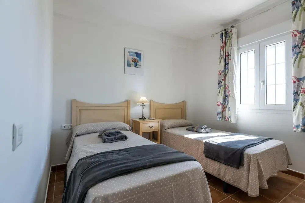 Apartment 100m From Beach