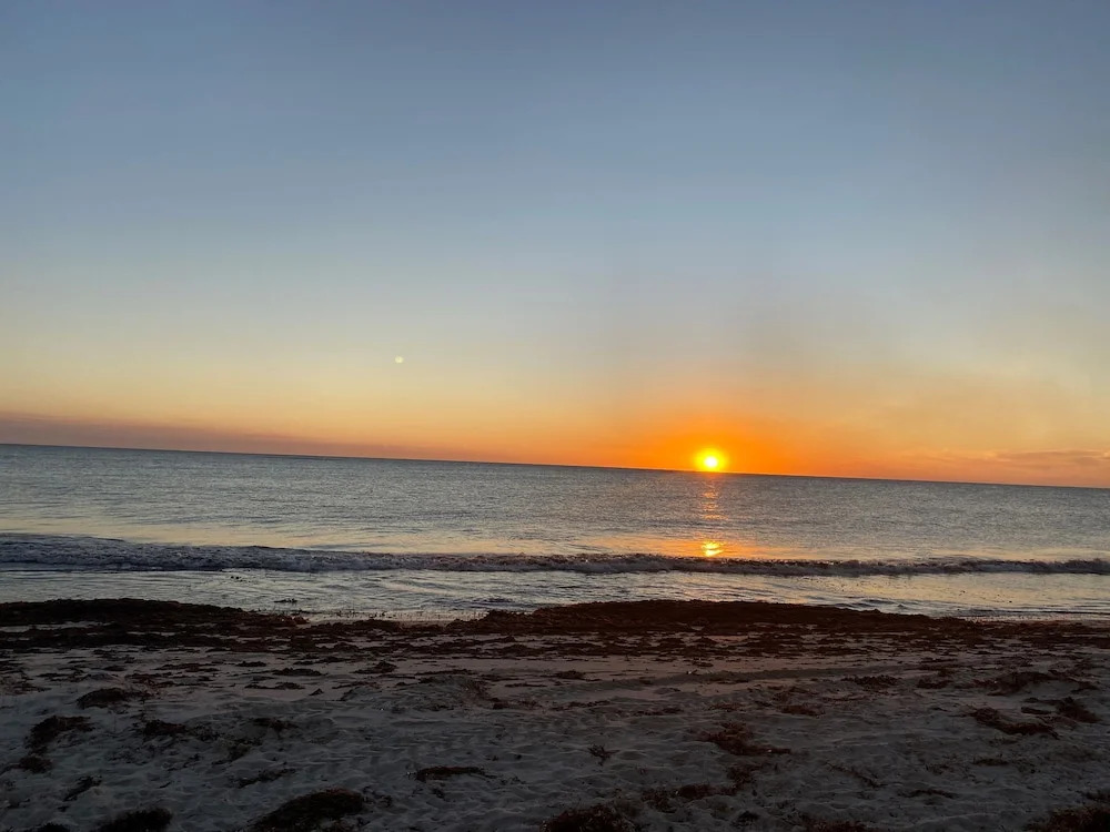 Sunset Oddes-sea