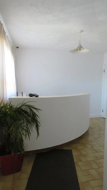 M Motel & Suites