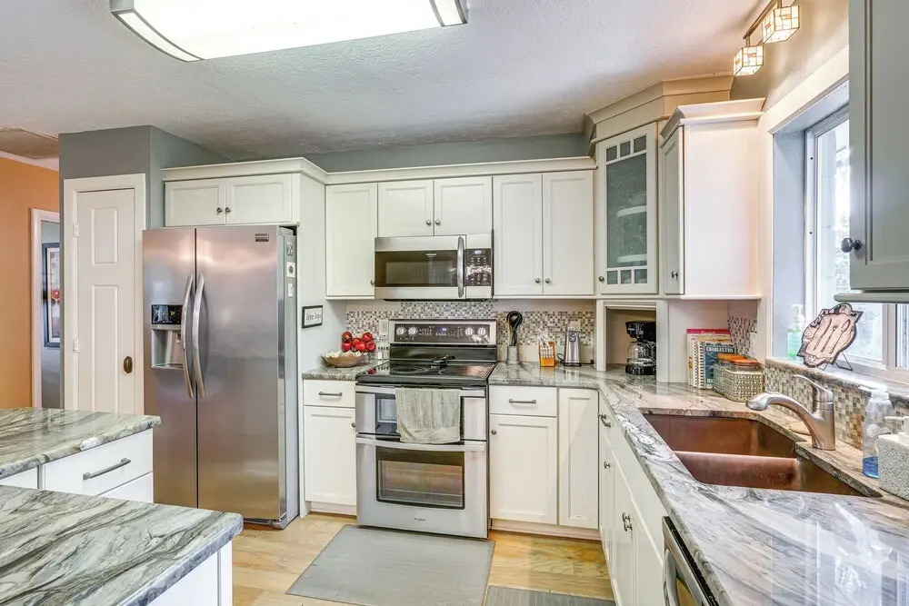 Auburndale Vacation Rental w/ Yard & Lake Views
