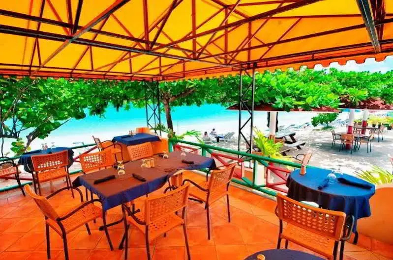 The Flamboyant Hotel & Villas