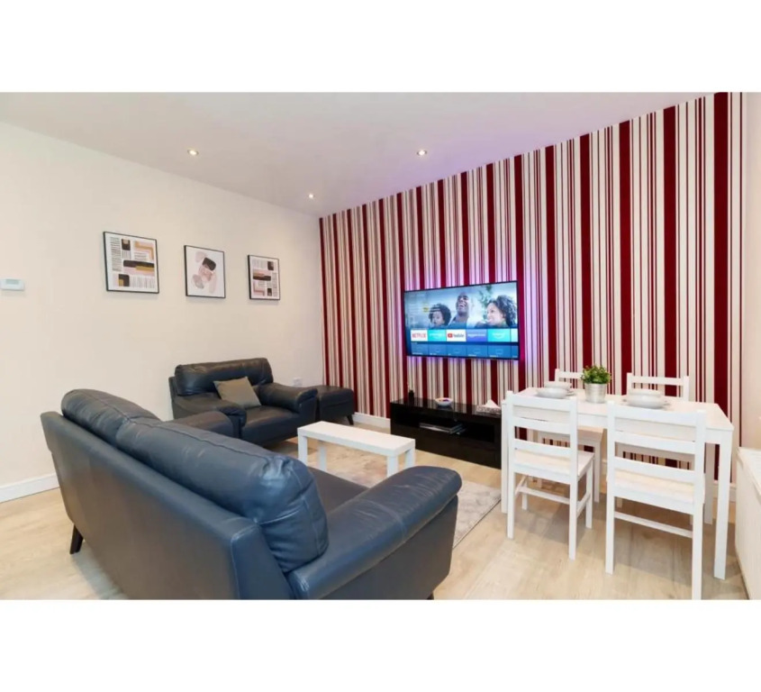 Dior House Apartments