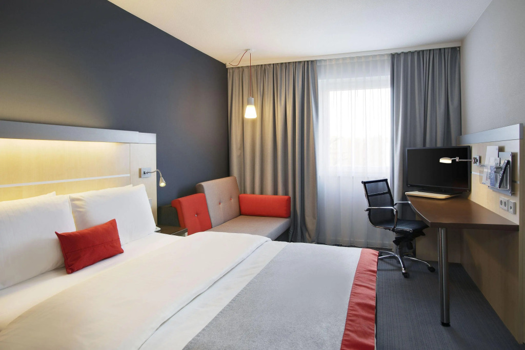 Holiday Inn Express Frankfurt Messe by IHG