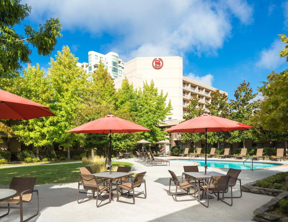 Sheraton Vancouver Airport Hotel