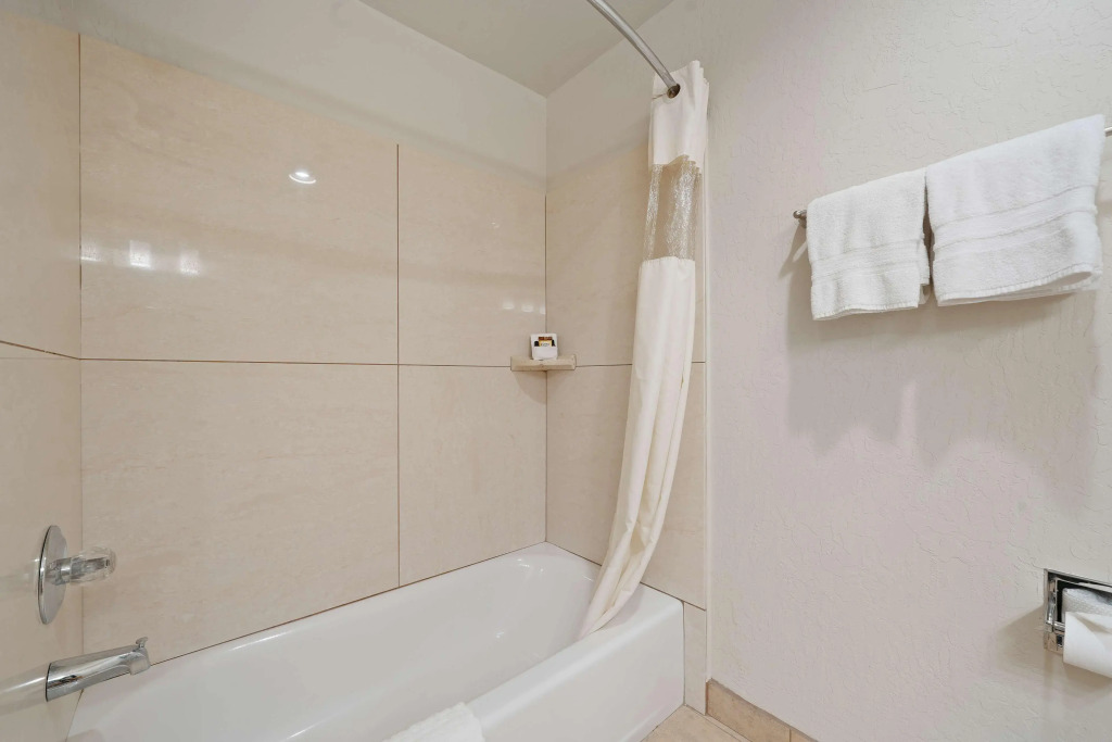 Best Western Plus Executive Inn & Suites
