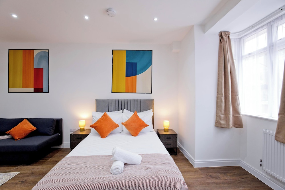 Imperial Woodberry Grove Apartments