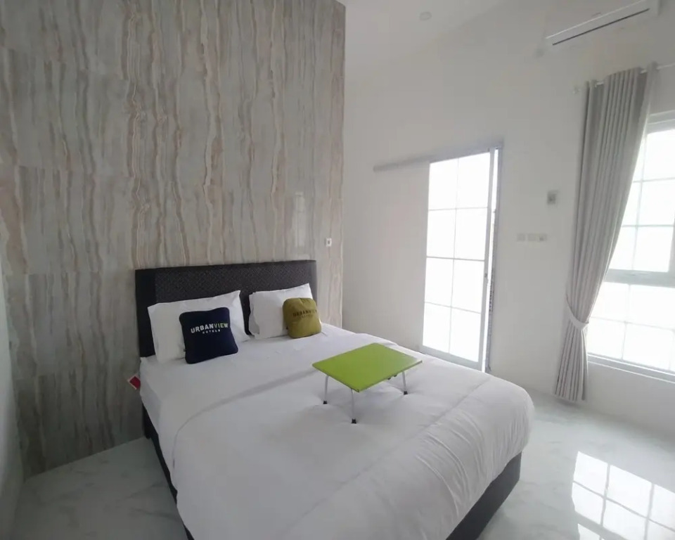Urbanview Hotel Nimara Ngawi by RedDoorz