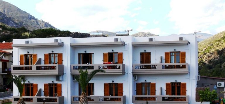 Idomeneas Apartments