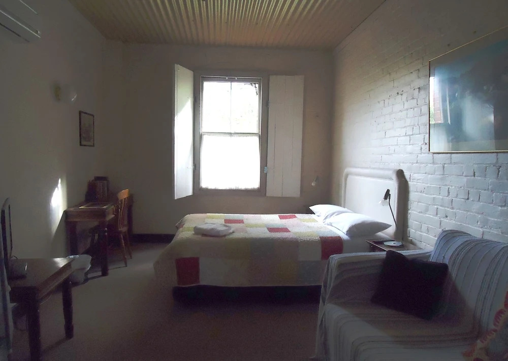 Accommodation In An Historic Warehouse