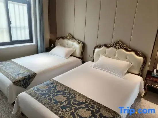Lihua Hotel (Nanjing Lukou International Airport)