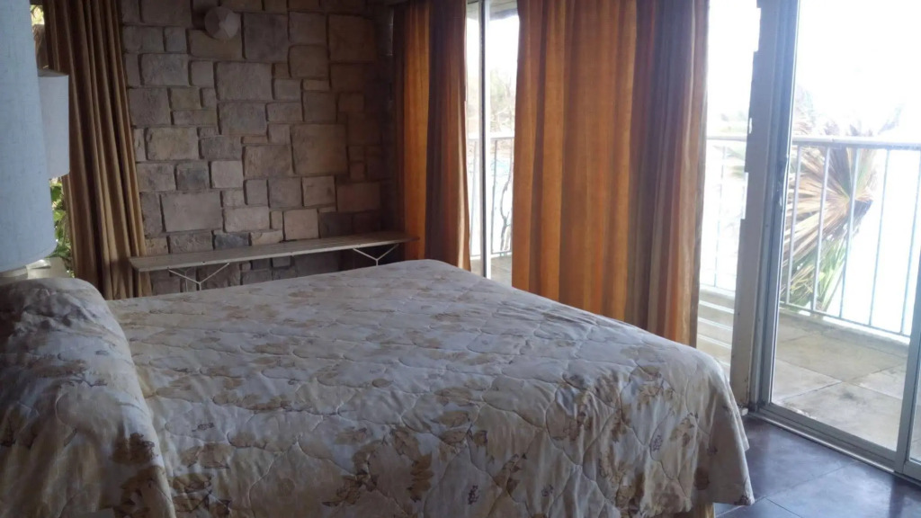Frenchman's Cove Resort