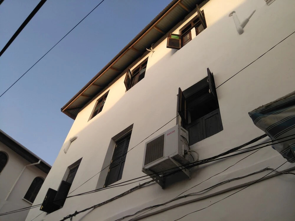 zLife Stone Town