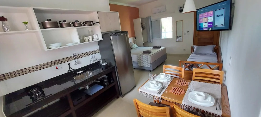 Pousada Solarium Flats Itagua Próximo ao Aquário e a Praça da Baleia