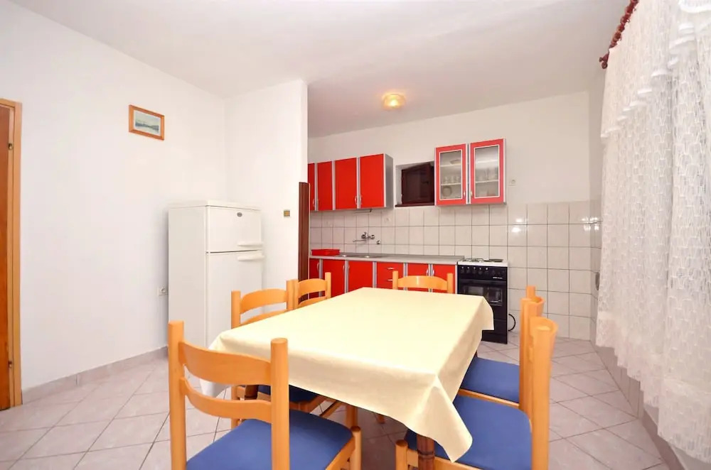 Apartments Zdravko