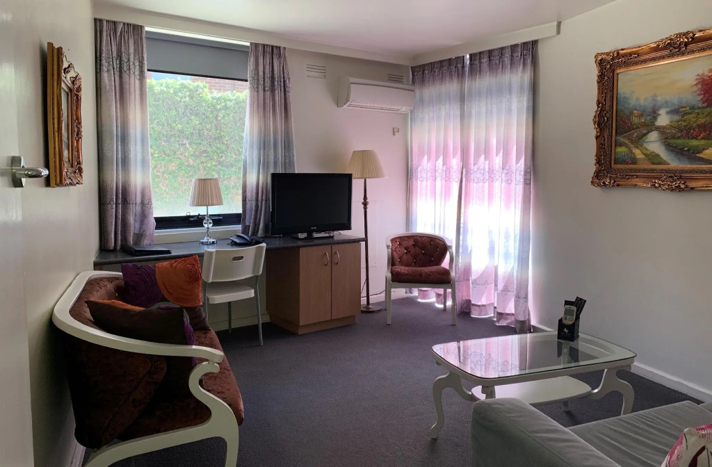Albert Heights Serviced Apartment