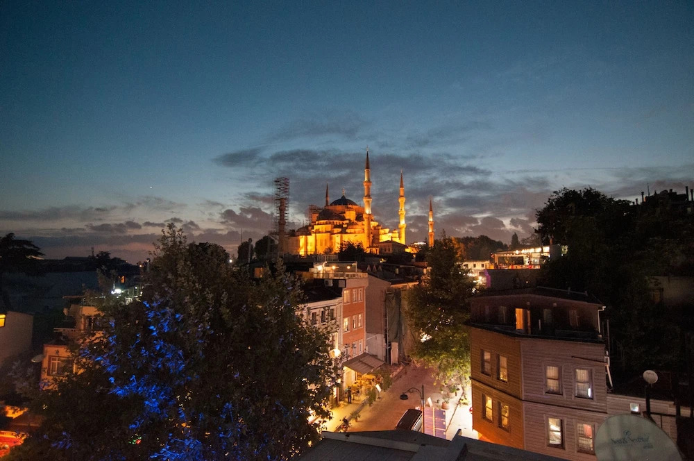 Akbiyik Suite Boutique Hotel