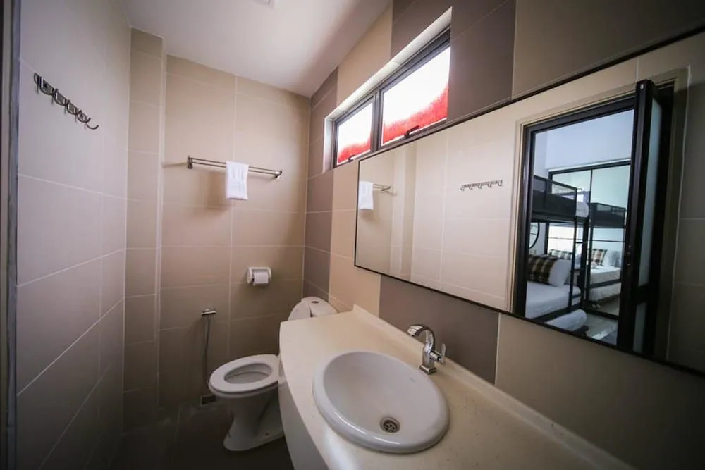 The Best Hotel in Bayan Lepas - THE LOV PENANG
