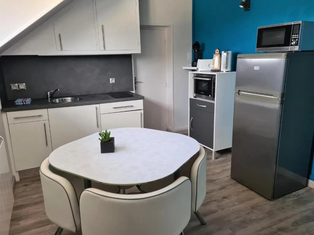 Joli appartement - 4min à pieds de la plage