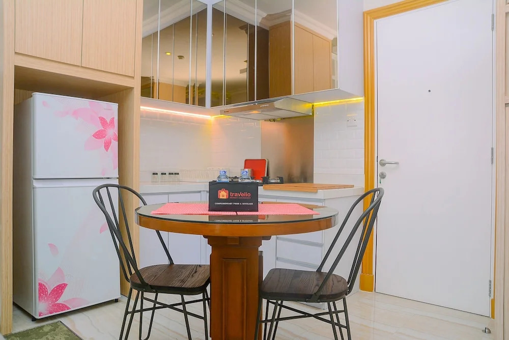 Modern Studio at Titanium Square Apartment By Travelio
