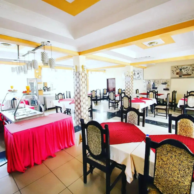 Golden Palace Hotel