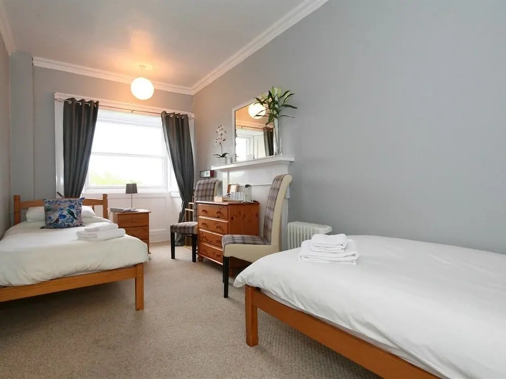 Halcyon Hotel