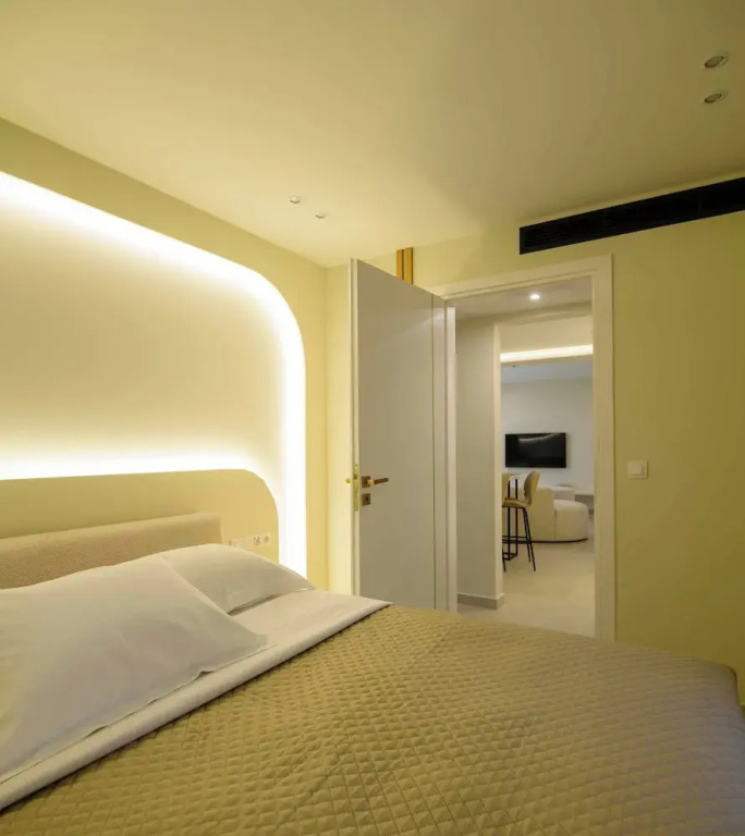 Thea Acropolis Suites & Apartments