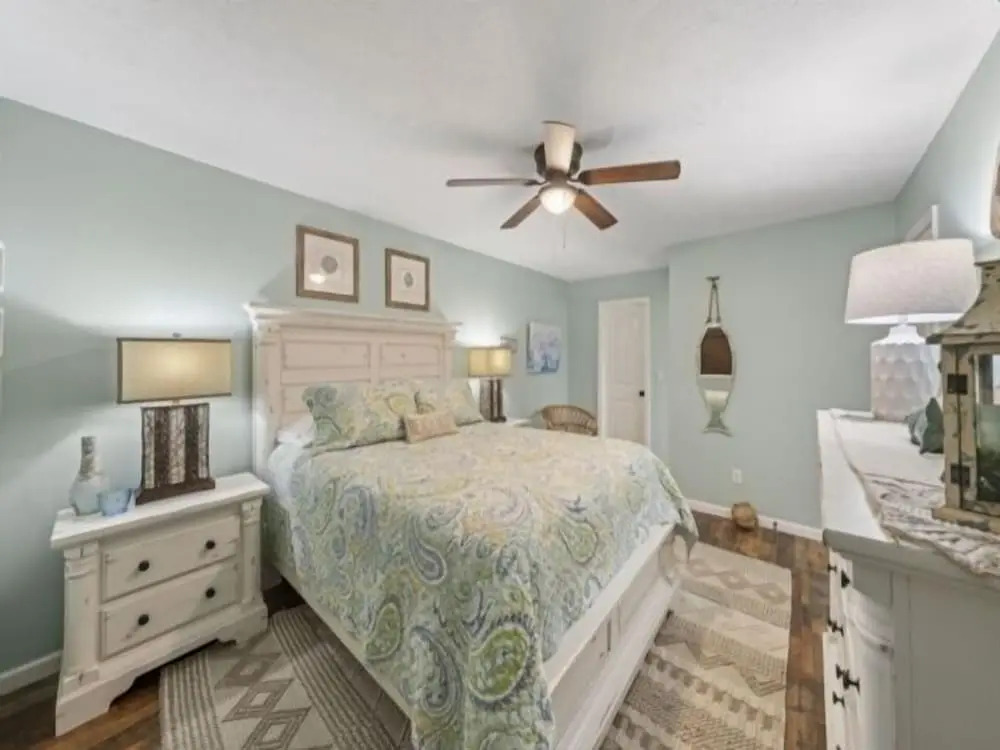 Conched Out - Feel The Ocean Breezes As You Relax On The Deck Overlooking The Lovely Carolina Beach Coastline 2 Bedroom Condo by RedAwning