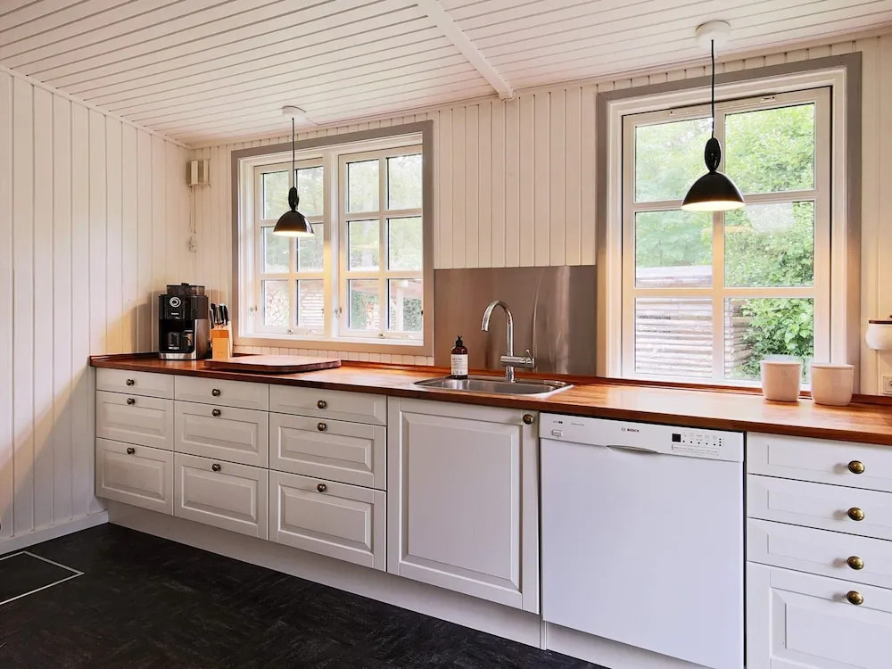 6 person holiday home in Vejby-By Traum
