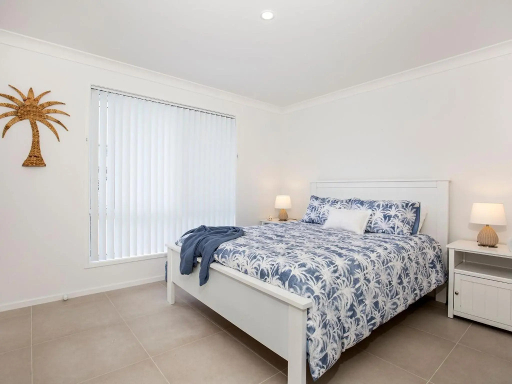 Sandy Feet Retreat I Pet Friendly I 1 Min Walk to Beach