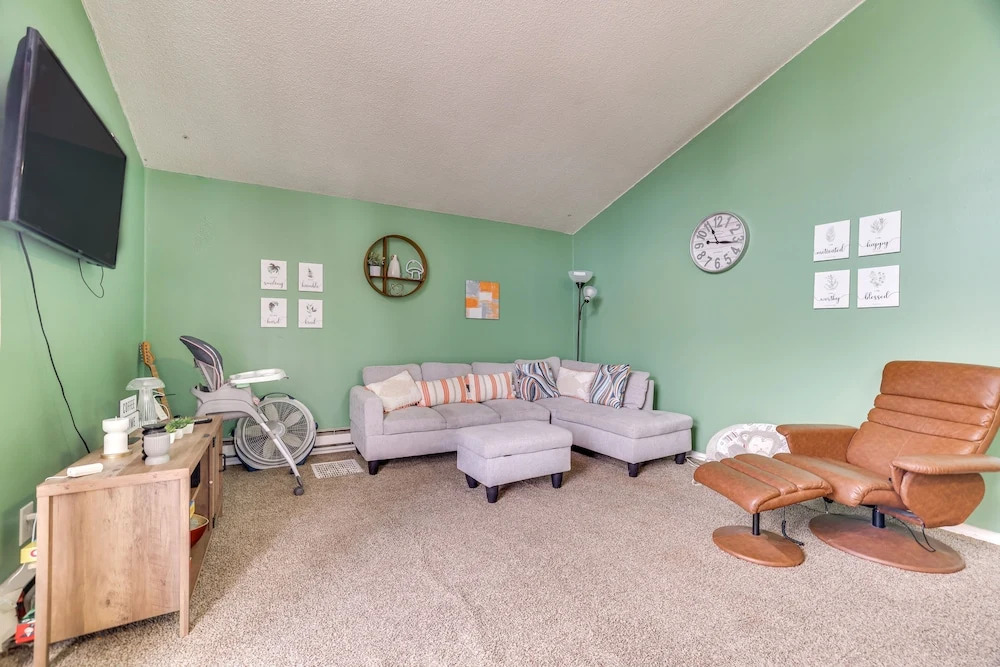 Pocono Paradise Haven w/ Game Room & Pool Access