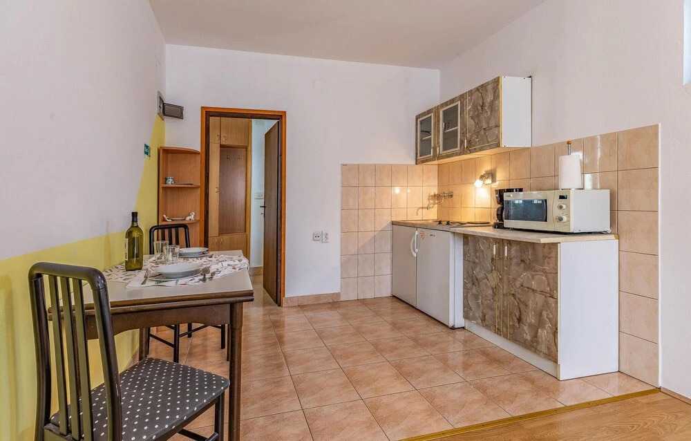 Beautiful Apartment in Pula With Wifi