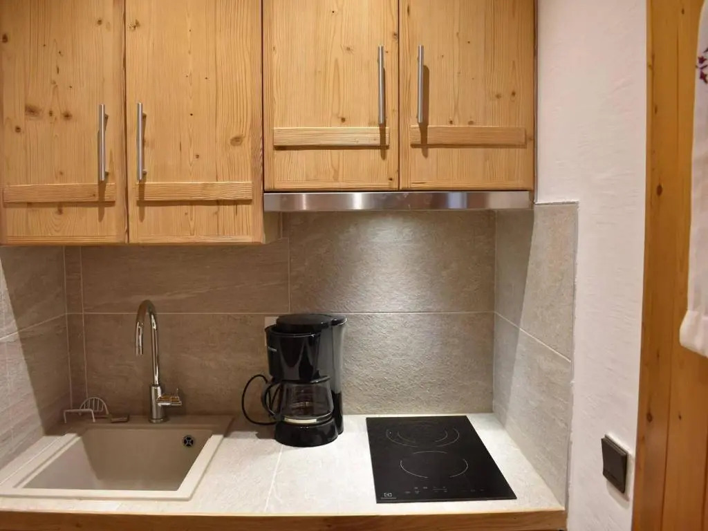 Appartement Méribel, 1 pièce, 2 personnes - FR-1-180-5