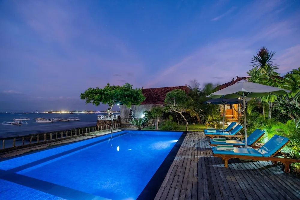 DMuncuk Huts Lembongan